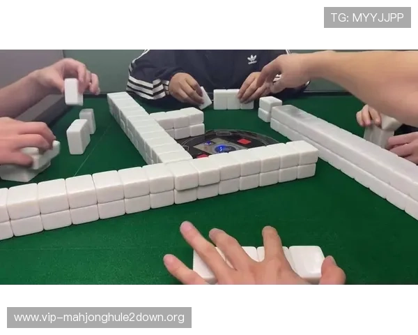 PG麻将真人平台支持多设备无缝切换，全天候在线客服保障，打造最专业的真人麻将游戏平台